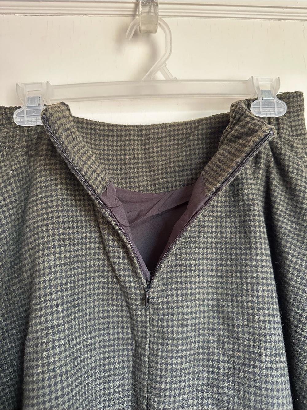 Olive Houndstooth A-Line Midi Skirt - Picture 4 of 6